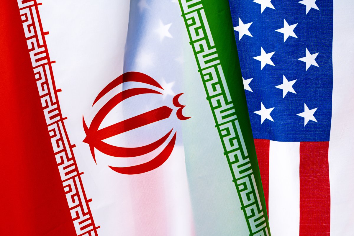 U.S.–Iran Tensions Escalate as Trump Considers Military Options After Talks Collapse