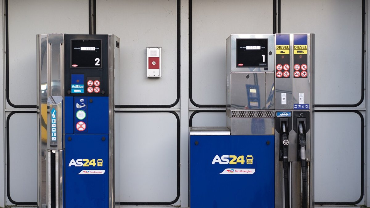 Europe opens its diesel reserves to head off a threatened US export ban