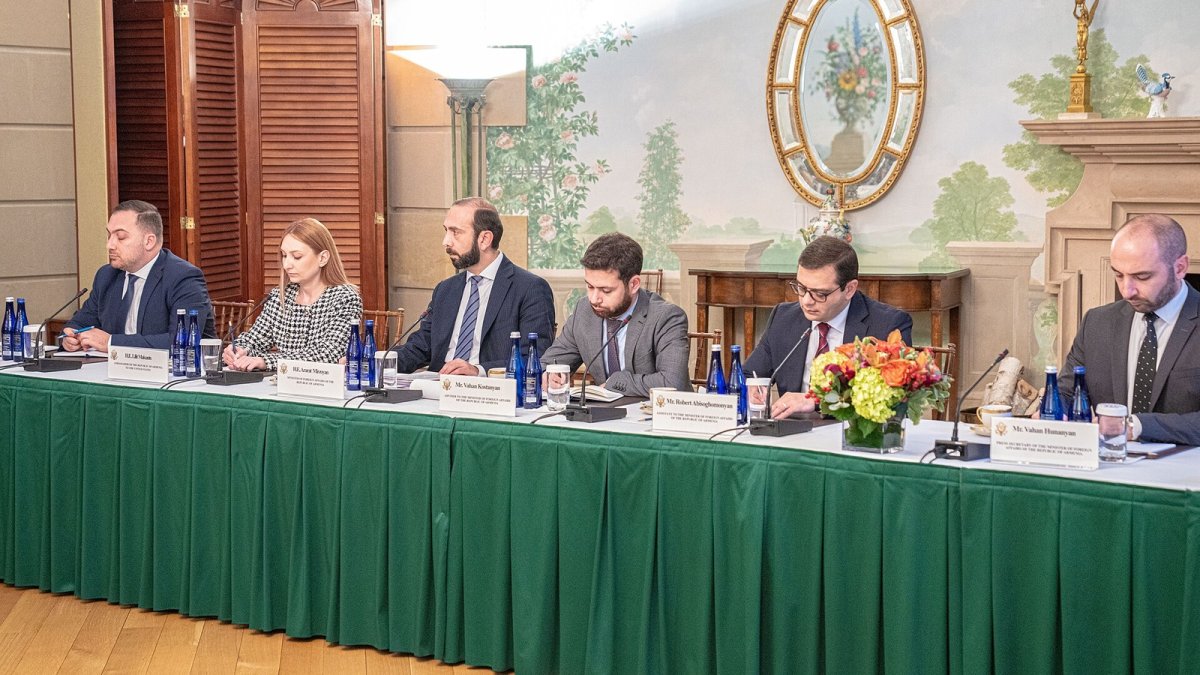 Armenia's Mirzoyan heads to Tehran as Iran frames visit around regional security
