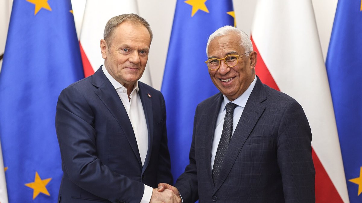 Claims that Trump urged Poland's defense minister to quit Tusk's coalition rattle Warsaw