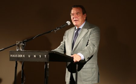 Schröder's birthday visit to Putin draws cross-party fire in Germany