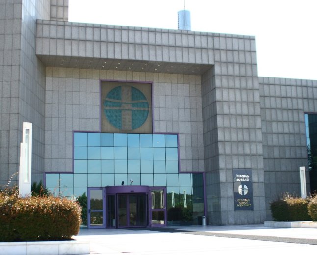 Executive named in Türkiye's fund probe found dead as first fund repayments begin